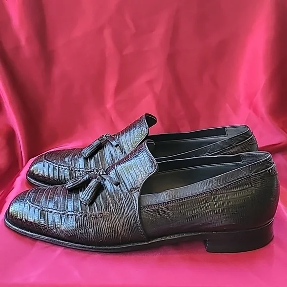 FOOTJOY Genuine Alligator sz10.5 Handmade Tassel Loafer EXCELLENT COND